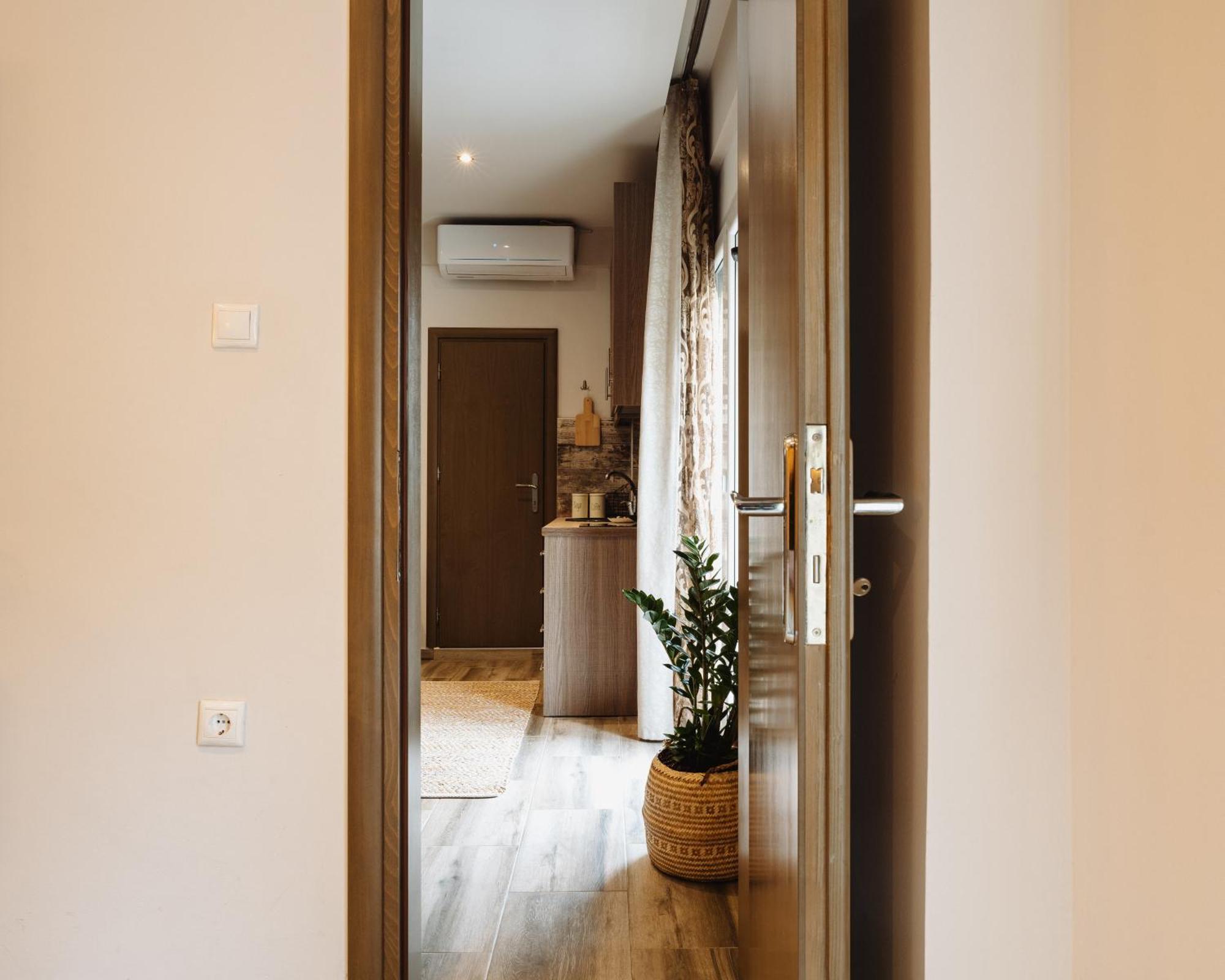 Lef Apartment سالونيك المظهر الخارجي الصورة
